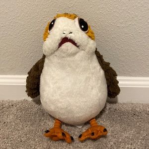 Star Wars Porg plushie